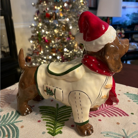 Festive Dachshund Ceramic Figurine - Brown and White NEW - Picture 3 of 5
